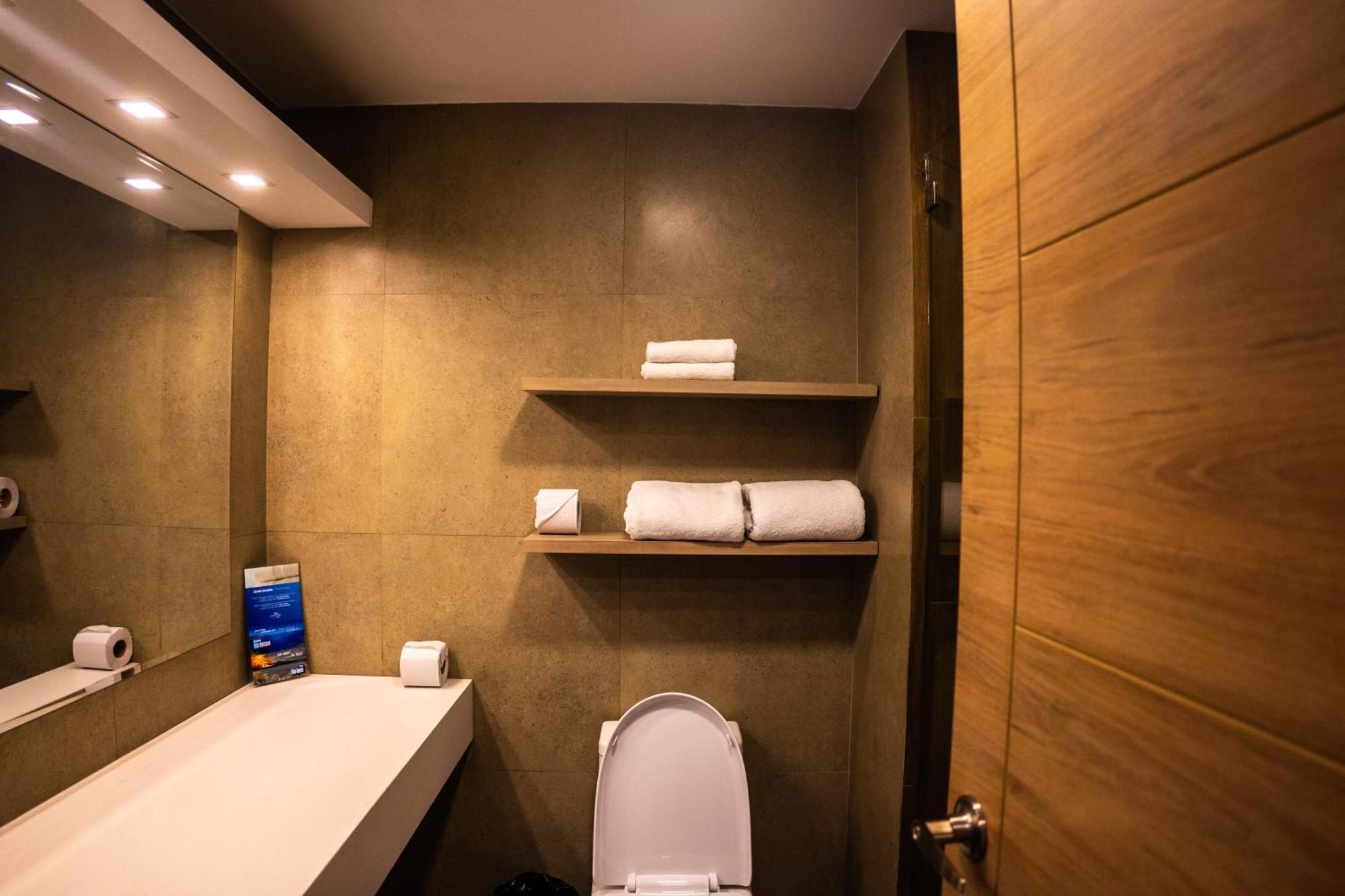 Hotel Ambato Luaran gambar