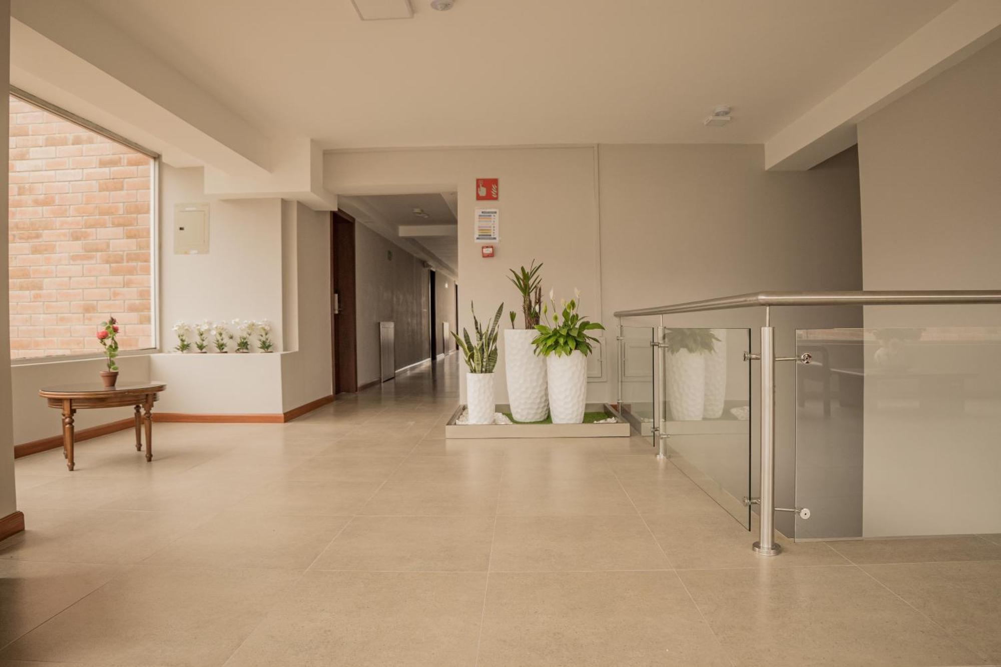 Hotel Ambato Luaran gambar