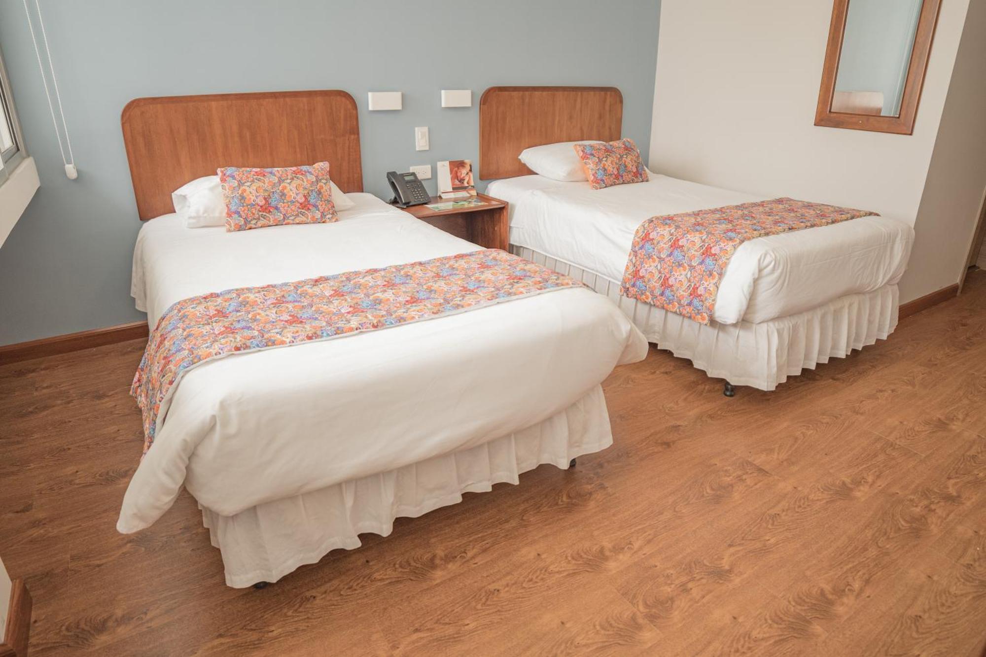 Hotel Ambato Luaran gambar