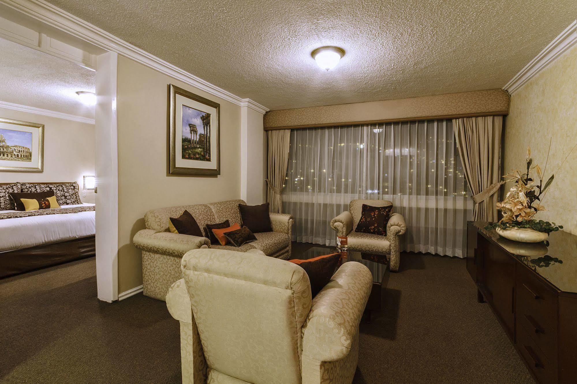 Hotel Ambato Luaran gambar